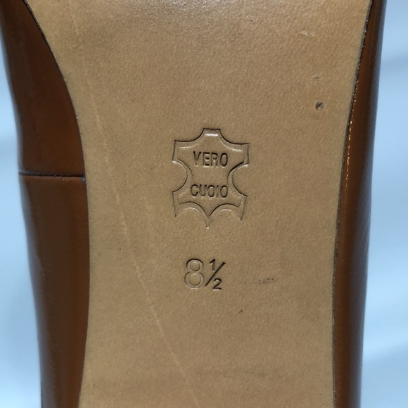 RICHARD TYLER Tobacco Rumba Genuine Patent Leather Peep Toe Pumps size 8.5 - Picture 11 of 12